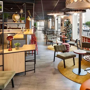Hotel Ibis Nation Davout París